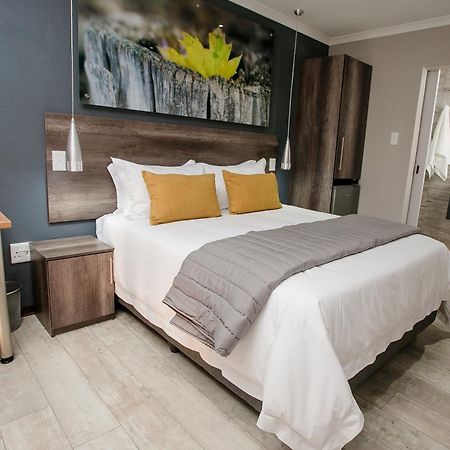 נלספרויט Vinique Guesthouse מראה חיצוני תמונה