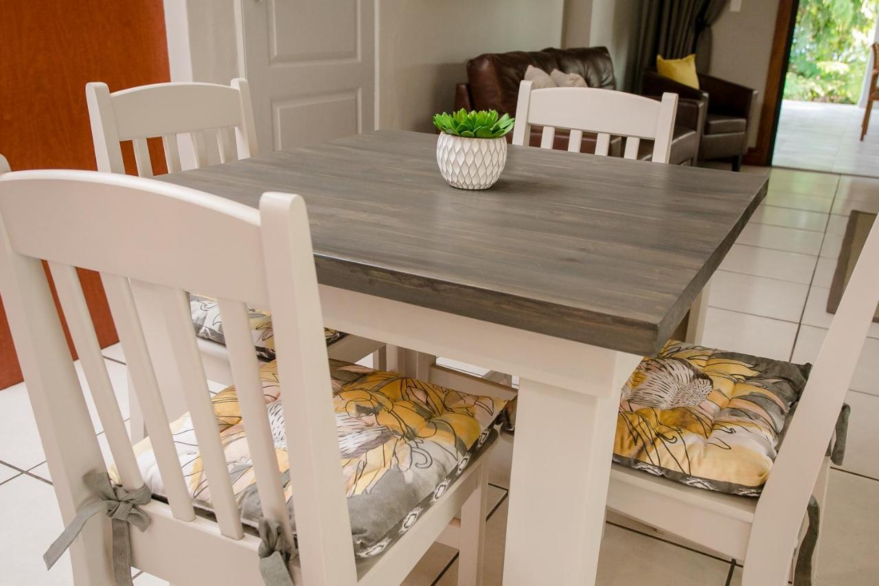 נלספרויט Vinique Guesthouse מראה חיצוני תמונה
