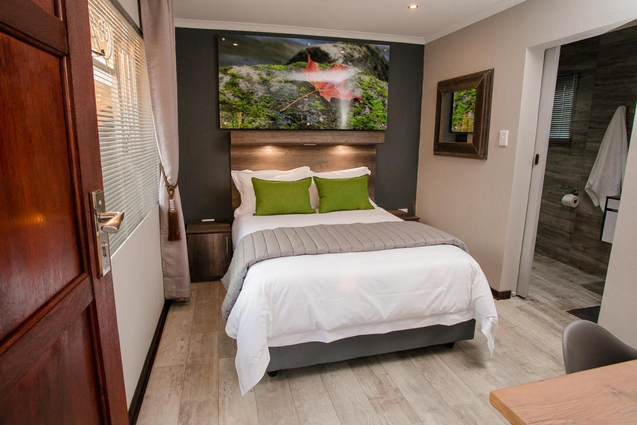 נלספרויט Vinique Guesthouse מראה חיצוני תמונה